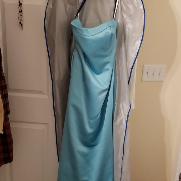 Prom Dress - Picture 7 of 7